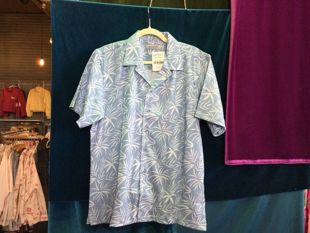 NEW MOJITO COLLECTION men's hawaiian button up shirt in blue